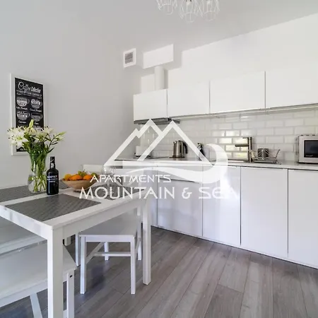 Dworcowa Appartement *